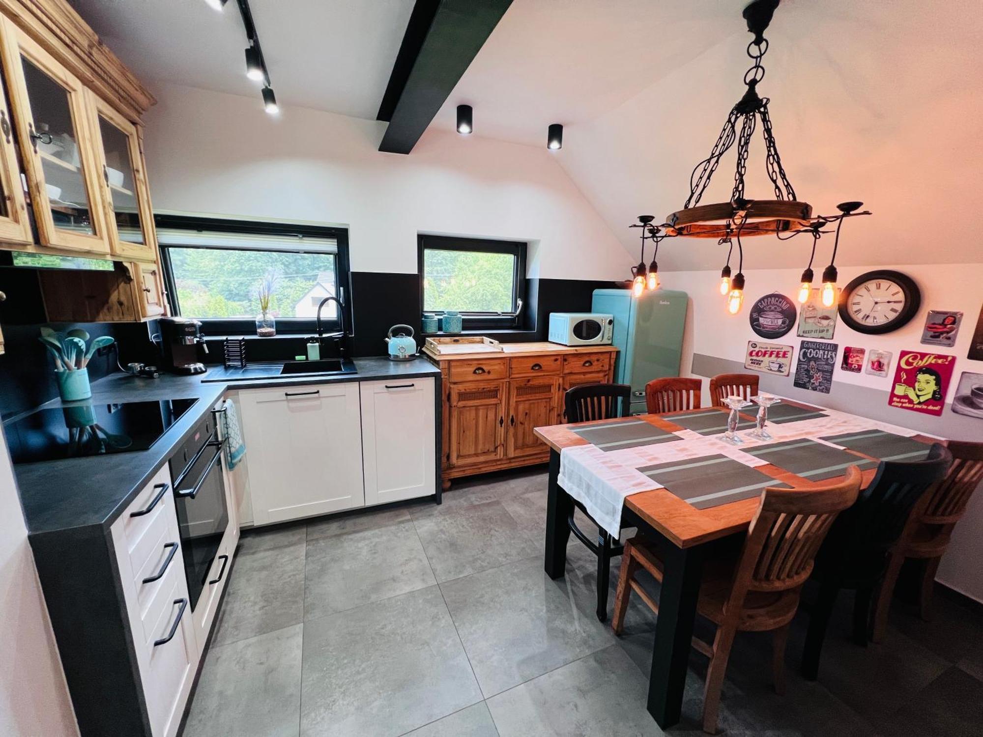 Ferienhaus Retro - Z Ogrodem W Gorach